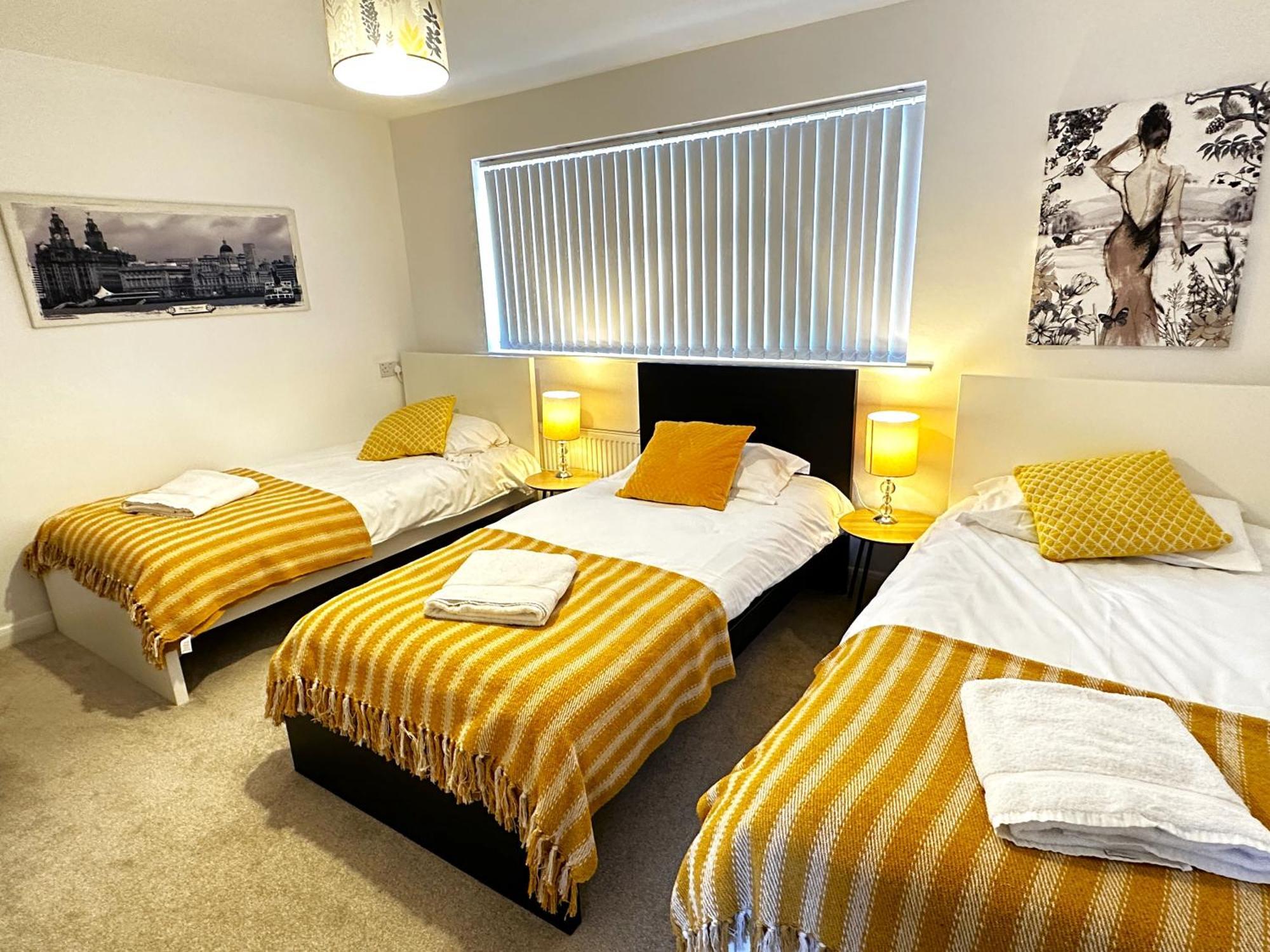 Kennedy Villa - 5 Bedroom House With Hot Tub, Wifi, Free Parkings, Close To Bicester Village Εξωτερικό φωτογραφία