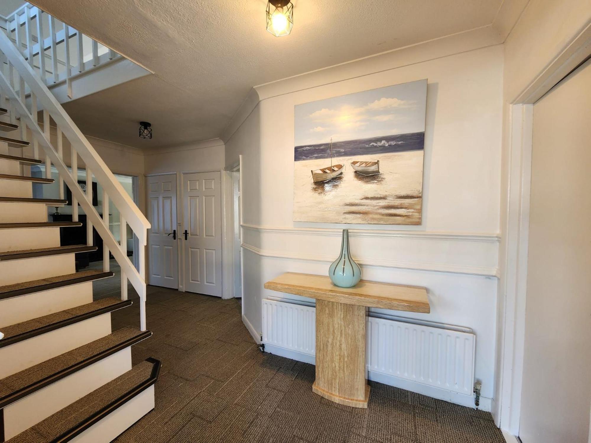 Kennedy Villa - 5 Bedroom House With Hot Tub, Wifi, Free Parkings, Close To Bicester Village Εξωτερικό φωτογραφία
